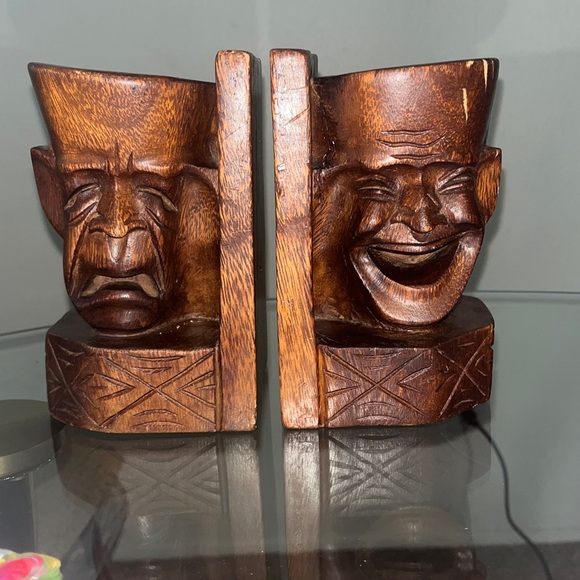 HAND CARVED VINTAGE COMEDY AND TRAGEDY MASK WOODEN BOOKENDS MID CENTURY